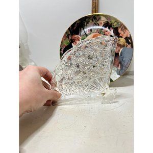 Avon glass fan, crystal